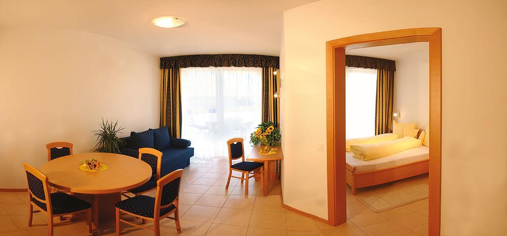 Das Kaltern Hotel Buitenkant foto